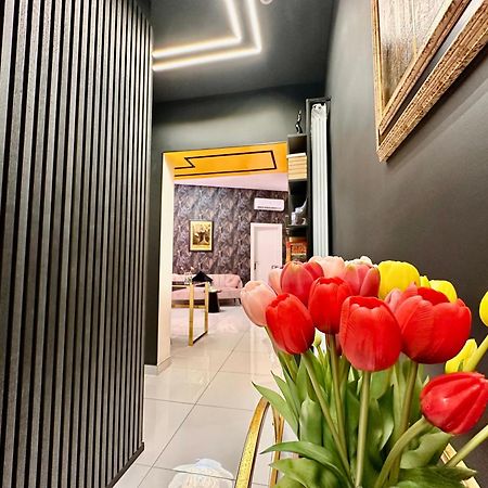 Elegance Rooms Spaccanapoli Exterior photo